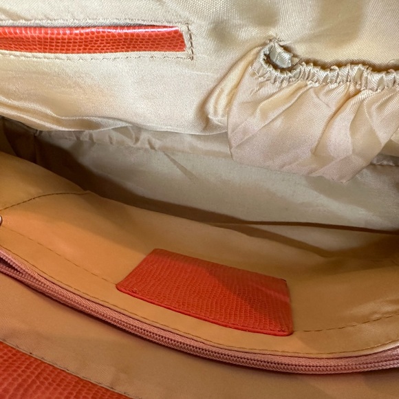 Tan and Orange Handbag with Adjustable Straps - Picture 5 of 12